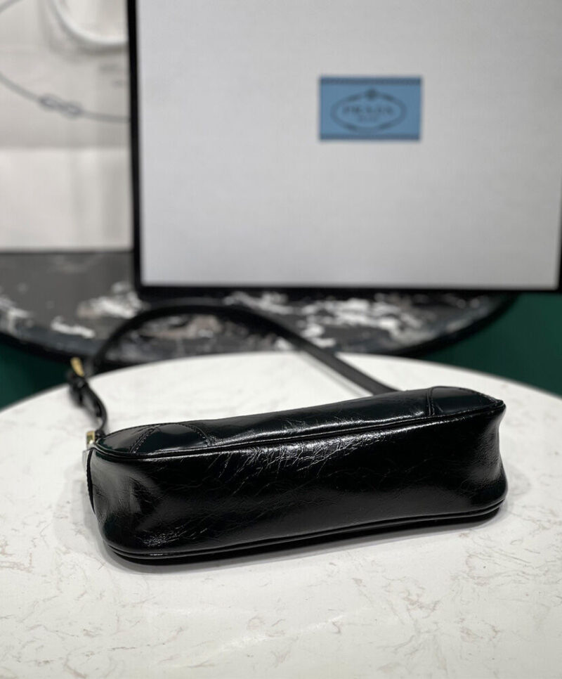 Prada Re-Edition 2002 Small Leather Shoulder Bag 1BC201 Black